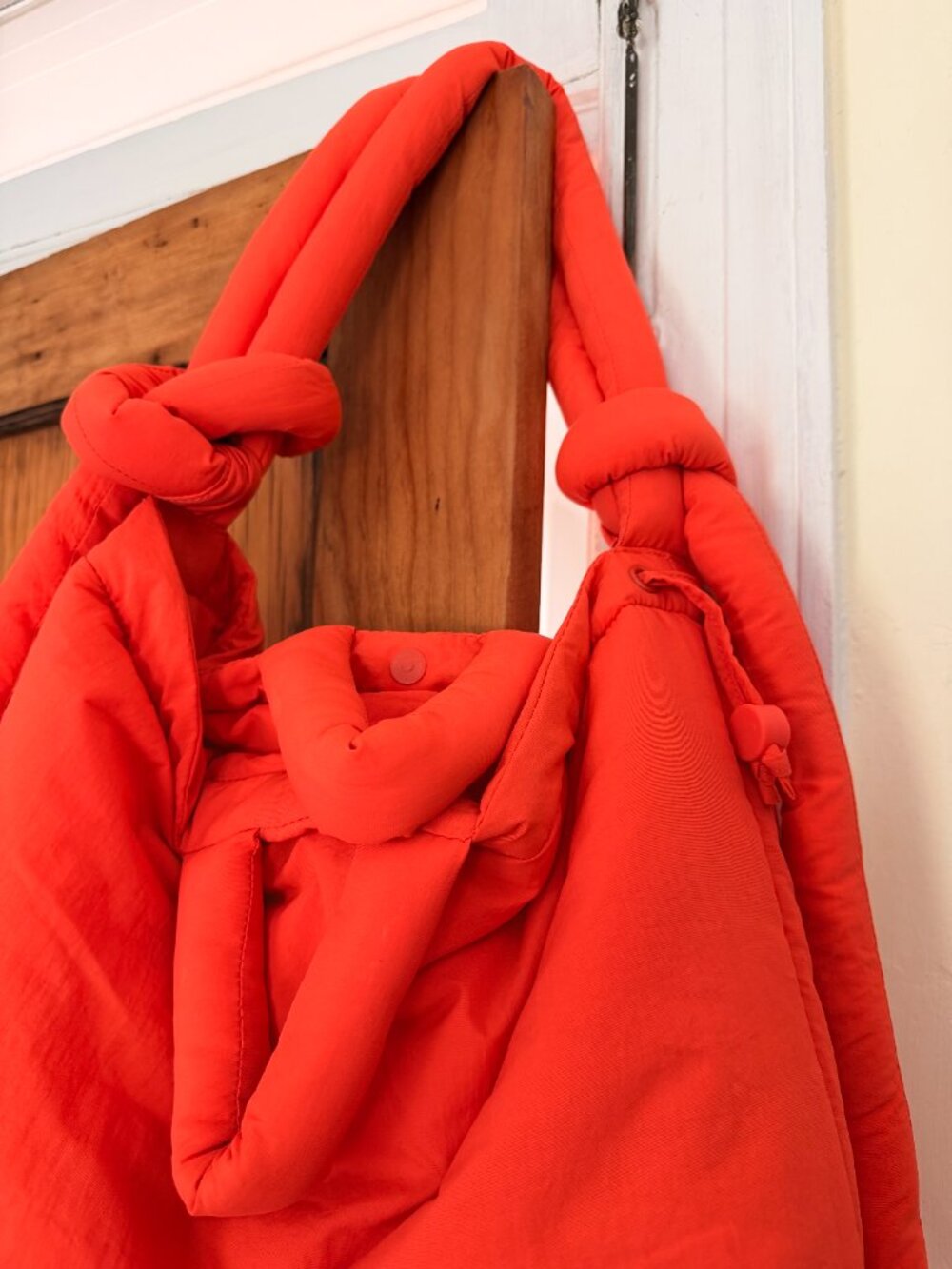 OLEND Ona Soft Bag in Coral - Picture 9 of 11